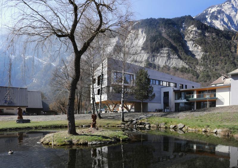 photo du batiment de la communauté de commune de l'Oisans